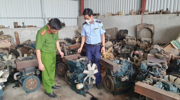 Phát hiện nhiều động cơ máy nông nghiệp không rõ nguồn gốc tại Hưng Yên