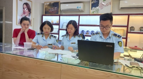 Quảng Ninh: Xử phạt Công ty cổ phần vàng bạc đá quý Lê Cương có dấu hiệu giả mạo nhãn hiệu