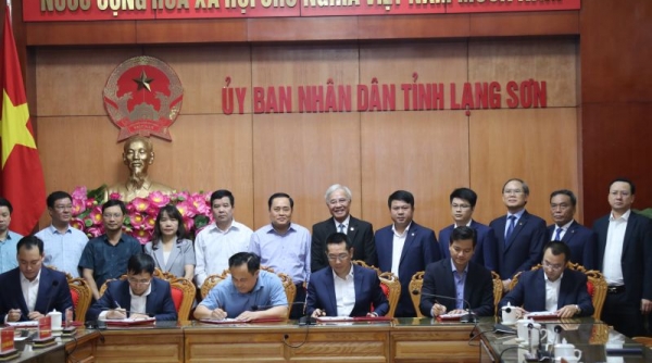 Lạng Sơn: Ký kết hợp đồng dự án cao tốc cửa khẩu Hữu Nghị - Chi Lăng theo hình thức BOT