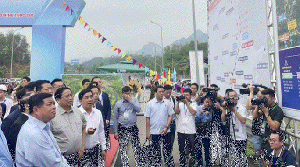 Sáng nay, Thủ tướng phát lệnh khởi công cao tốc cửa khẩu Hữu Nghị - Chi Lăng
