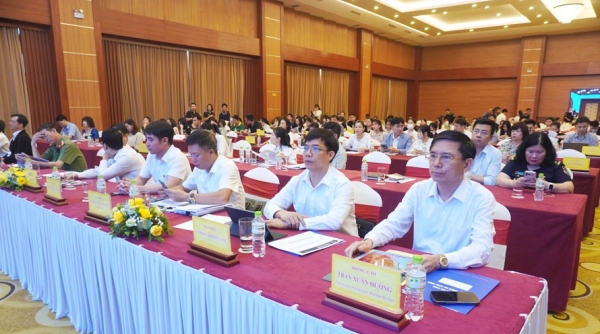Cục Hải quan Hà Nam Ninh đối thoại với hơn 130 doanh nghiệp chế xuất