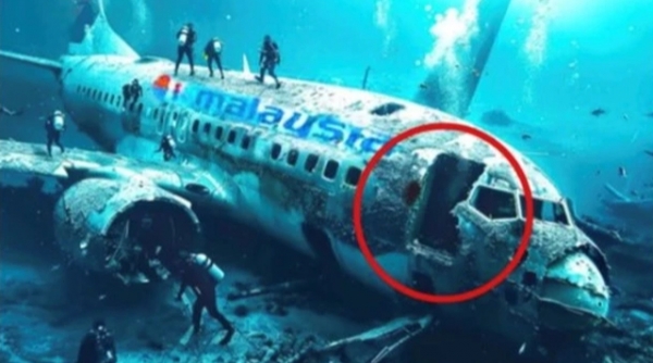 Sau 10 năm mất tích, hình ảnh xác máy bay MH370 xuất hiện dưới đáy biển?