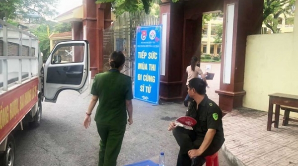 Nam Định: Thí sinh nhầm lịch thi, Công an xã đến tận nhà đón đi thi
