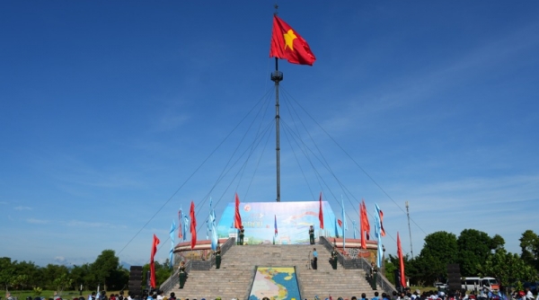 Quảng Trị- “Ngày hội đạp xe Vì hòa bình” tại di tích quốc gia đặc biệt Đôi bờ Hiền Lương-Bến Hải