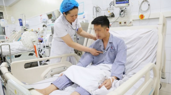 Quảng Ninh: Cứu ngoạn mục nam bệnh nhân đột ngột ngừng tim 50 phút