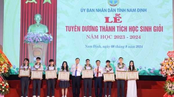 Nam Định tuyên dương học sinh giỏi tiêu biểu năm 2024