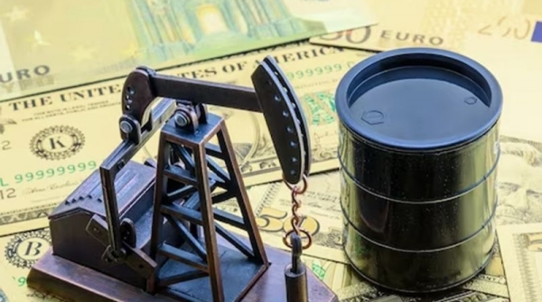 Giá xăng dầu hôm nay 3/9: Dầu Brent và WTI đều giảm nhẹ