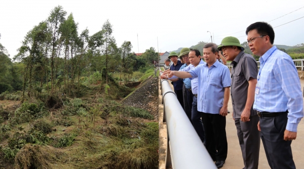 Chánh án Tòa án Nhân dân Tối cao Lê Minh Trí động viên nhân dân tỉnh Lạng Sơn bị ảnh hưởng do bão số 3