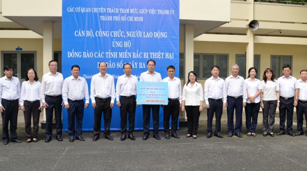 Các cơ quan Thành ủy TP. Hồ Chí Minh ủng hộ 400 triệu đồng hỗ trợ đồng bào các tỉnh miền Bắc