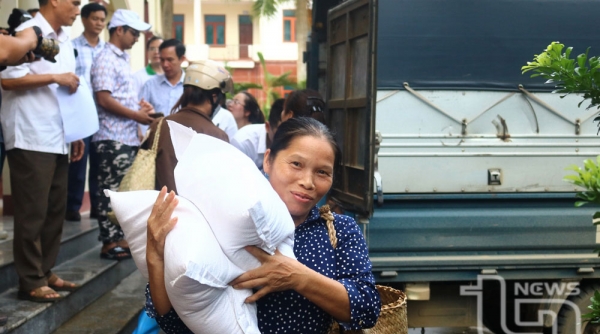 Hiệp hội Du lịch Thái Nguyên: Trao hỗ trợ cho người dân huyện Định Hóa