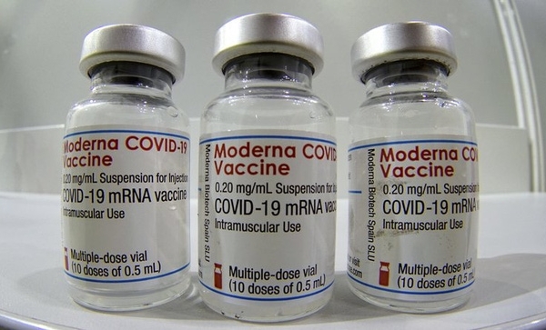 Cục Quản lý Dược đồng ý tiêm liều thứ 3 của vaccine Moderna bằng nửa liều cơ bản