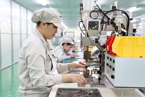 Vốn Việt Nam đầu tư ra nước ngoài tăng gần 5 lần sau 8 tháng