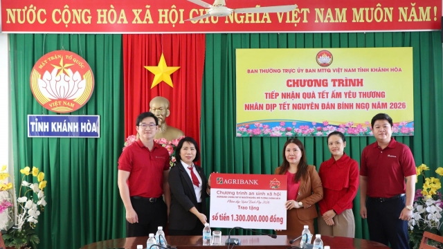 Agribank dành 1,3 tỷ đồng chăm lo Tết cho người nghèo trên địa bàn tỉnh Khánh Hòa - thuonghieucongluan.com.vn