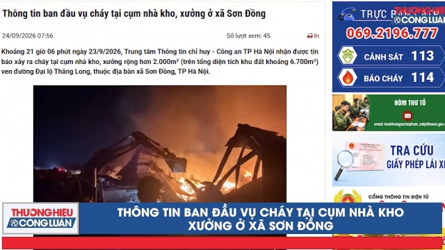 Hiện trường nhà xưởng ở Hà Nội cháy tan hoang, khói đen ngùn ngụt, 100 chiến sĩ căng mình dập lửa