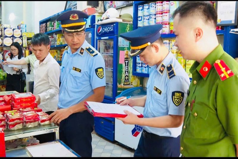 Lạng Sơn tăng cường chống buôn lậu, gian lận thương mại và hàng giả