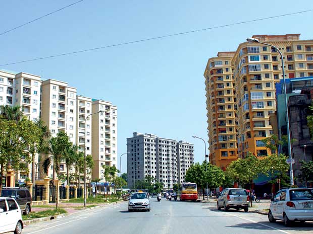 Thiếu chỗ đỗ xe ô tô đang là vấn nạn cho dự án chung cư trên địa bàn Hà Nội