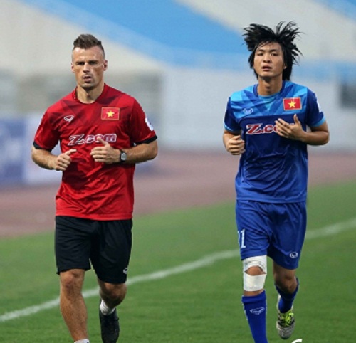 AFF Cup: Chấn thương của tiền vệ Tuấn Anh mới chỉ bình phục 60%