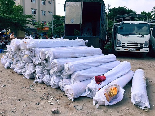 Hà Nội: Bắt giữ hơn 7 tấn vải không rõ nguồn gốc