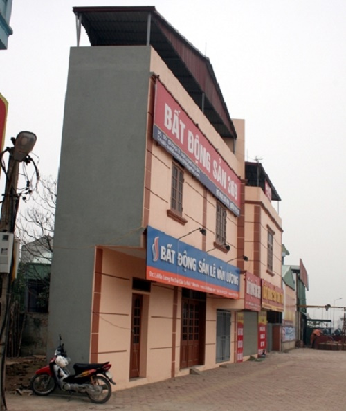 Chủ tịch Hà Nội: Yêu cầu thu hồi đất ngoài chỉ giới sau khi hết thời hạn hợp thửa, hợp khối - Hình 1