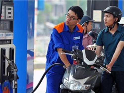 Xăng giảm hơn 500 đồng/lít từ chiều nay 19/11