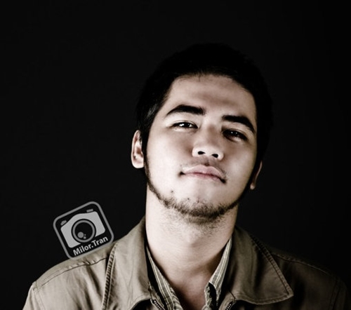 Nhiếp ảnh gia Milor Trần tung bằng chứng “tố” mẹ đẻ VNTM đe dọa người mẫu