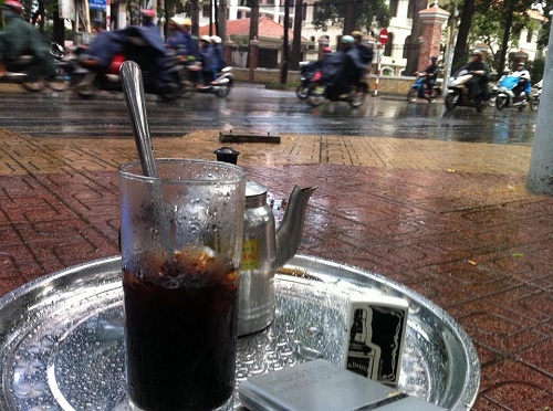 Bài 7- Hàng loạt mẫu cà phê có thương hiệu chứa hàm lượng cafein không đạt chuẩn