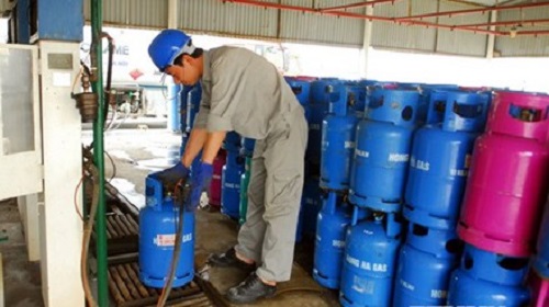 Giá gas tăng 19.000 đồng/bình 12 kg trong tháng 11