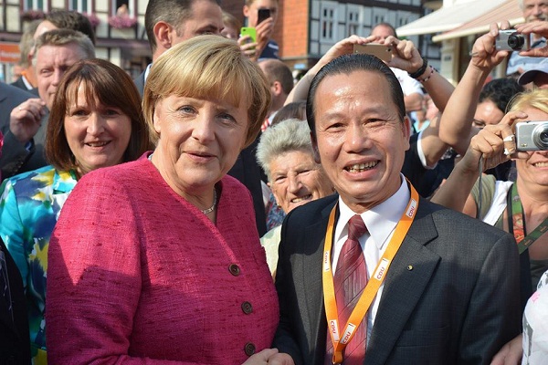 Nghị sĩ gốc Việt tái đắc cử vào ban lãnh đạo đảng CDU tại thành phố của Đức - Hình 1