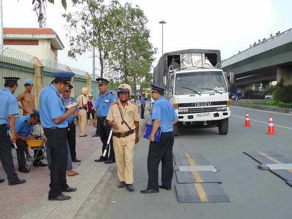 Tiếp tục siết chặt quản lý kinh doanh vận tải - Hình 1