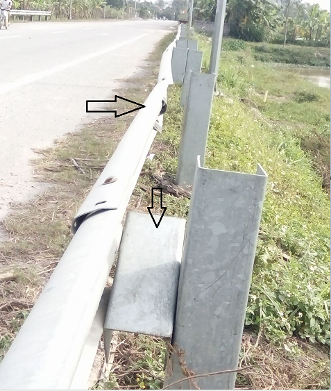 Hà Nam: Những dãy đèn chiếu sáng, tôn lượn sóng rào hộ lan hỏng bị bỏ mặc? - Hình 6