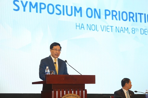 Phó Thủ tướng Phạm Bình Minh dự Hội thảo về các ưu tiên của Năm APEC 2017 - Hình 1
