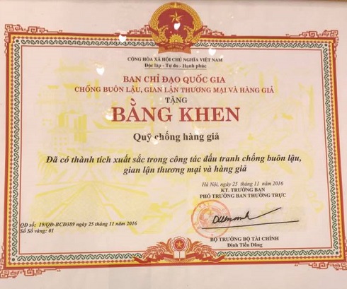 Quỹ chống hàng giả: Nhận Bằng khen của Ban chỉ đạo quốc gia chống buôn lậu