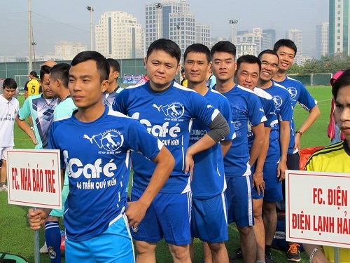Tưng bừng giải bóng đá Tổng hội Điện tử điện lạnh Việt Nam 2016 - Hình 1