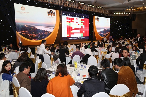 Hoàng Bách muốn “trở về nhà” Sun Grand City Ancora Residence