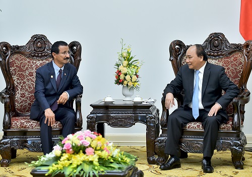 Thủ tướng Nguyễn Xuân Phúc tiếp lãnh đạo Tập đoàn DP World (UAE) - Hình 1