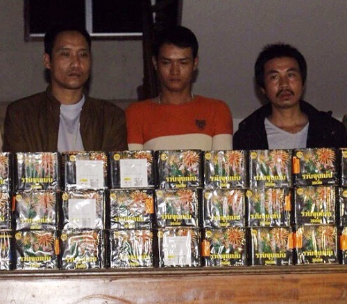 Quảng Bình: Bắt 130 kg pháo hoa được giấu kín trong xế hộp