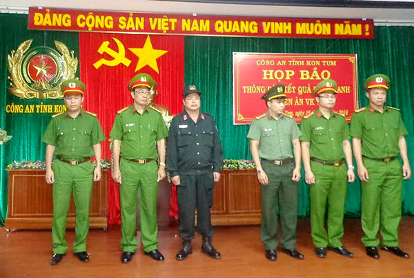 Tỉnh Kon Tum: Họp báo về vụ truy bắt đối tượng Trần Trung Hùng và đồng bọn - Hình 2