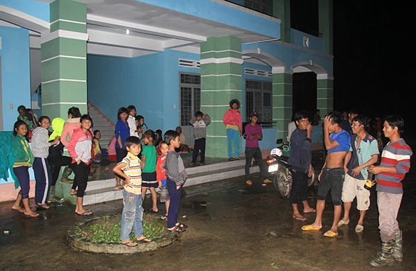 Tỉnh Gia Lai: Nhiều địa phương bị cô lập do nước lũ dâng cao - Hình 2