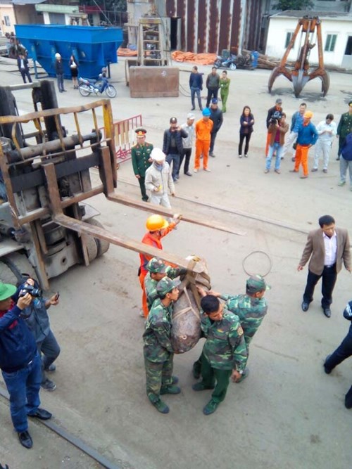 Hải Phòng: Xử lý thành công quả bom mắc vào mỏ neo tàu hàng