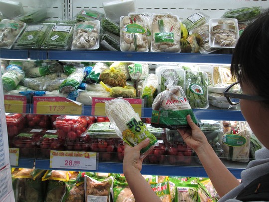 Người tiêu dùng hoang mang trước thông tin nấm Trung Quốc "ngậm" hóa chất