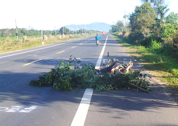 Tỉnh Kon Tum: Tai nạn khiến 2 người tử vong, tài xế bỏ chạy trong đêm