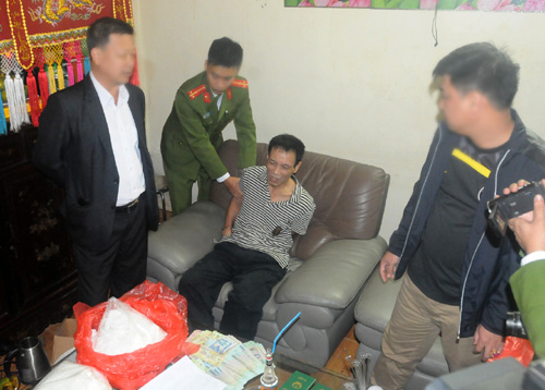 Phú Thọ: Triệt phá cơ sở sản xuất, thu giữ hơn 10 kg ma túy đá - Hình 1