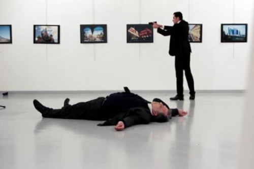 Biểu hiện bất thường của Thổ trong vụ bắn Đại sứ Nga - Hình 1