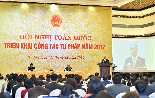 Không được cài cắm vào luật những nội dung không vì lợi ích chung