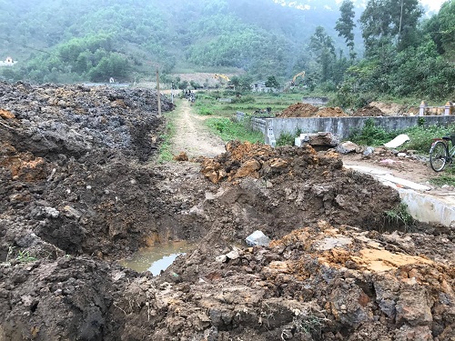 Huyện Thanh Liêm (Hà Nam): Dự án lạ “bức tử” hàng trăm ngôi mộ cổ? - Hình 6
