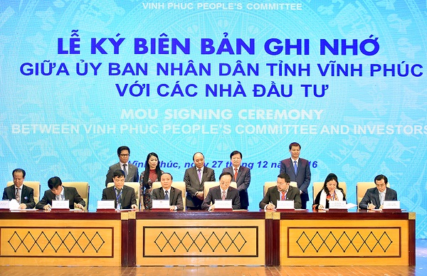 Thủ tướng Nguyễn Xuân Phúc dự Hội nghị xúc tiến đầu tư tỉnh Vĩnh Phúc - Hình 2