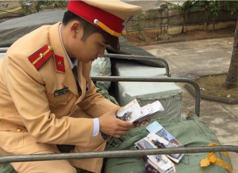 Thanh Hóa: Bắt xe vận chuyển hàng không có nguồn gốc