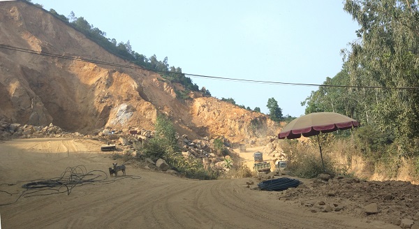 Hải Phòng: Núp bóng dự án, khoét núi bán đất