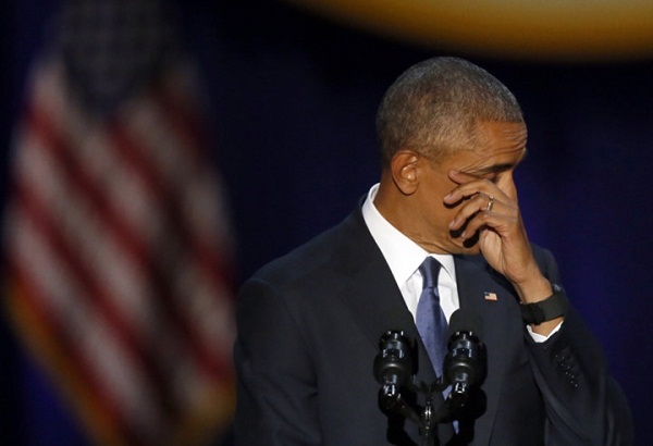 Tổng thống Obama rơi lệ khi đọc diễn văn cuối cùng trước khi từ nhiệm - Hình 11