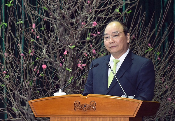 Thủ tướng Nguyễn Xuân Phúc: Kiên quyết đẩy lùi cái xấu, lạc hậu, thói thờ ơ, vô cảm - Hình 1